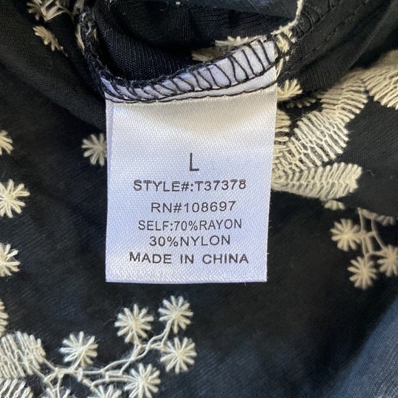 Alice Blue Flutter Top Women L Embroidery Boho Feminine Dainty Business Casual - Picture 8 of 12